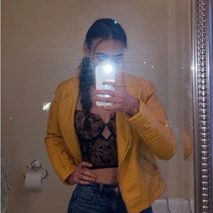 Meet your Posher, Emma